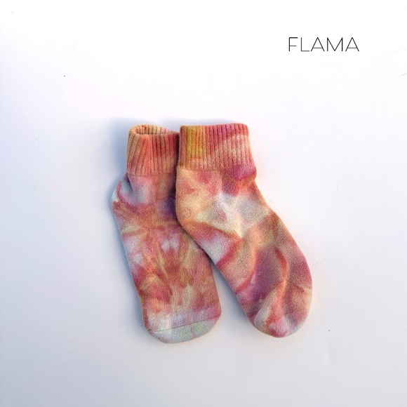 Kids Tie Dye Socks Coral Orange Yellow Flame Socks Hand Dyed Ice Dye Sox M 5-10 - Picture 2 of 3